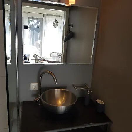 Het Zwanennest Bed & Breakfast